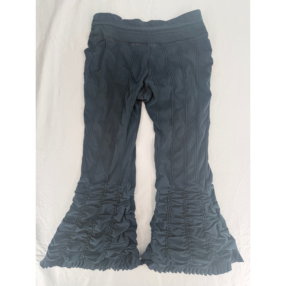 Om Booty Be Kind Phoenix Rising Artists Black Ruched Ruffle Flare Pants Large - Picture 2 of 5